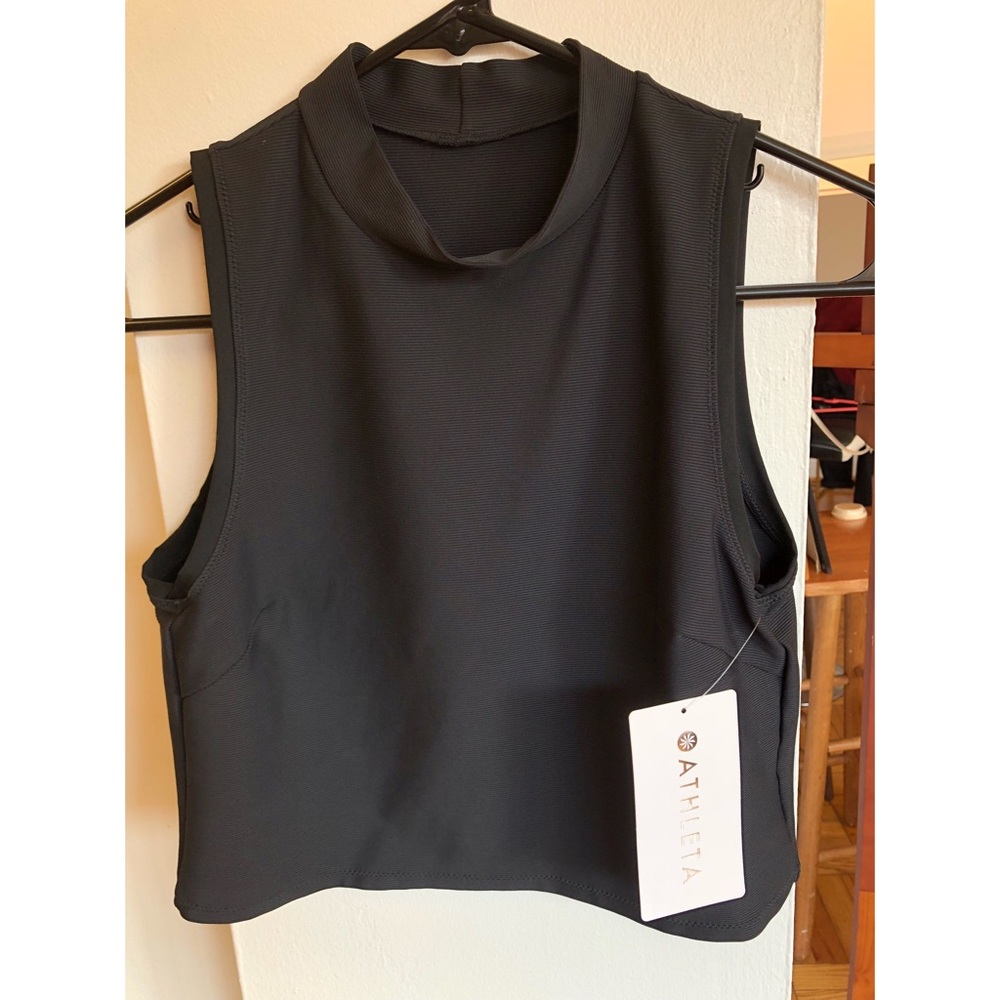 Athleta NWT Crop Top / Tank